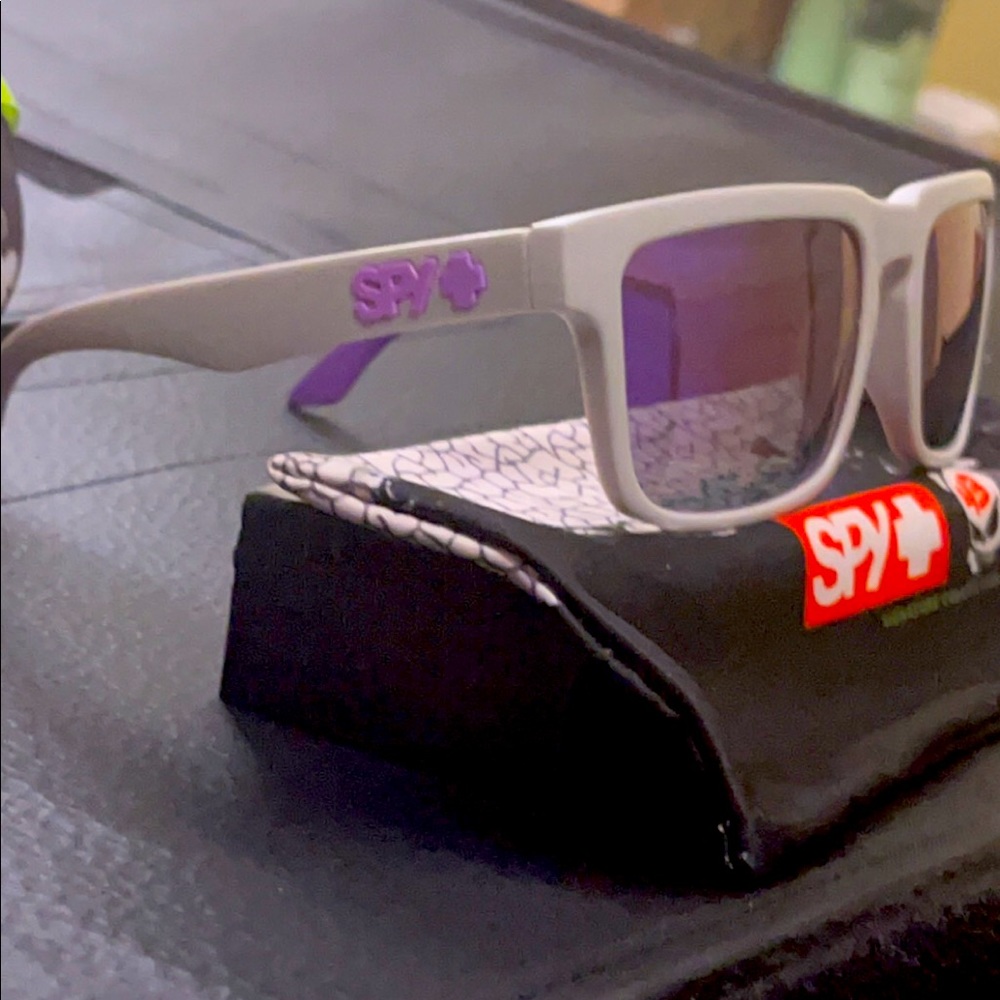 SPY Helm Ken Block Polarized Sunglasses w/ case brand new!